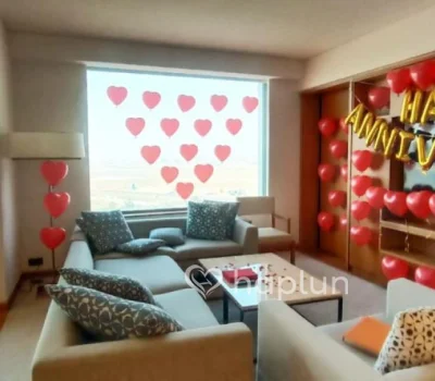 Heart Shaped Balloon Decoration