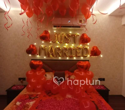 Romantic Just Married Love Decoration