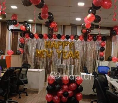 Grand New Year Office Decoration