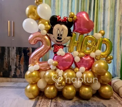 Balloon Marquee With Cartoon