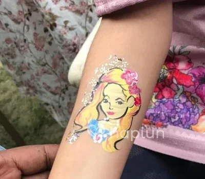 Special Cartoon Artist