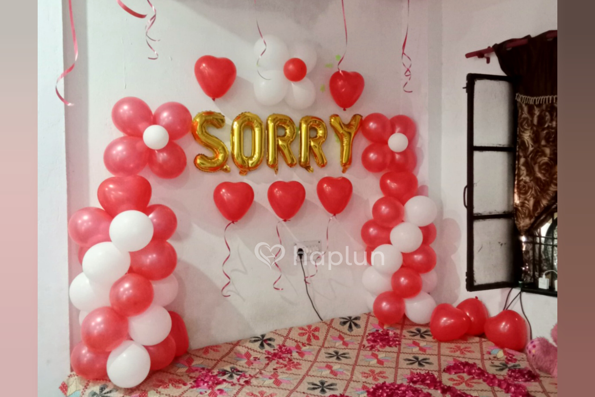 Apology with Love Decor