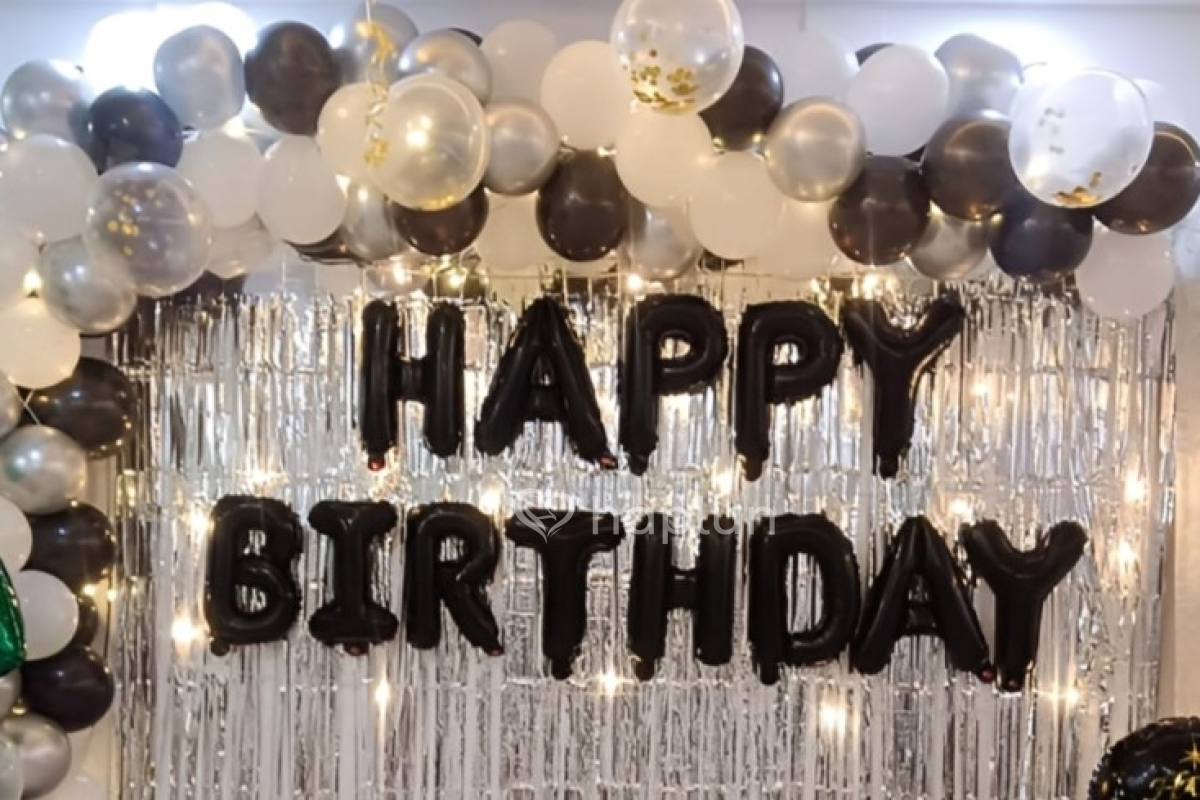 Simple birthday decoration at home