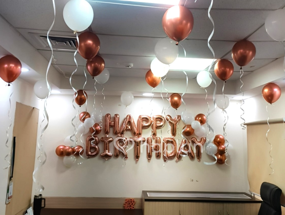 Graceful Birthday Balloon Decor