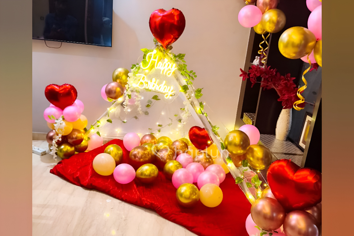 Romantic Canopy Room Decoration