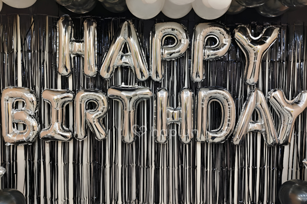 Glamorous Birthday Decor