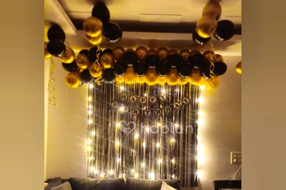 Black & Golden Birthday Balloon Party