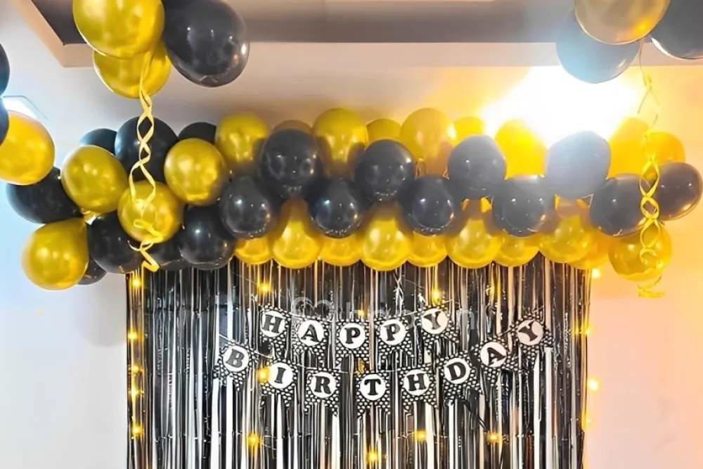 Black & Golden Birthday Party