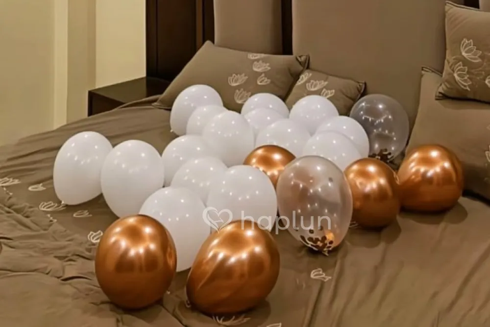 Classic Birthday Decor