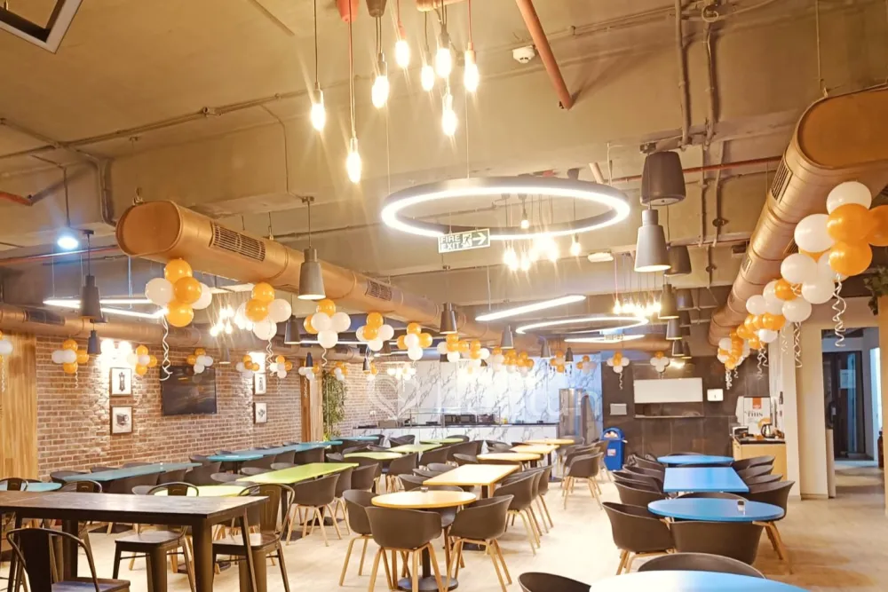 Elegant Office Decoration