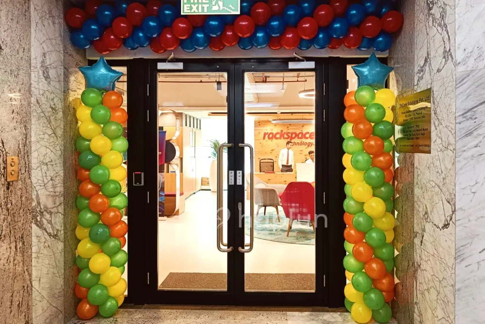 Entrance Gate Balloon Decor