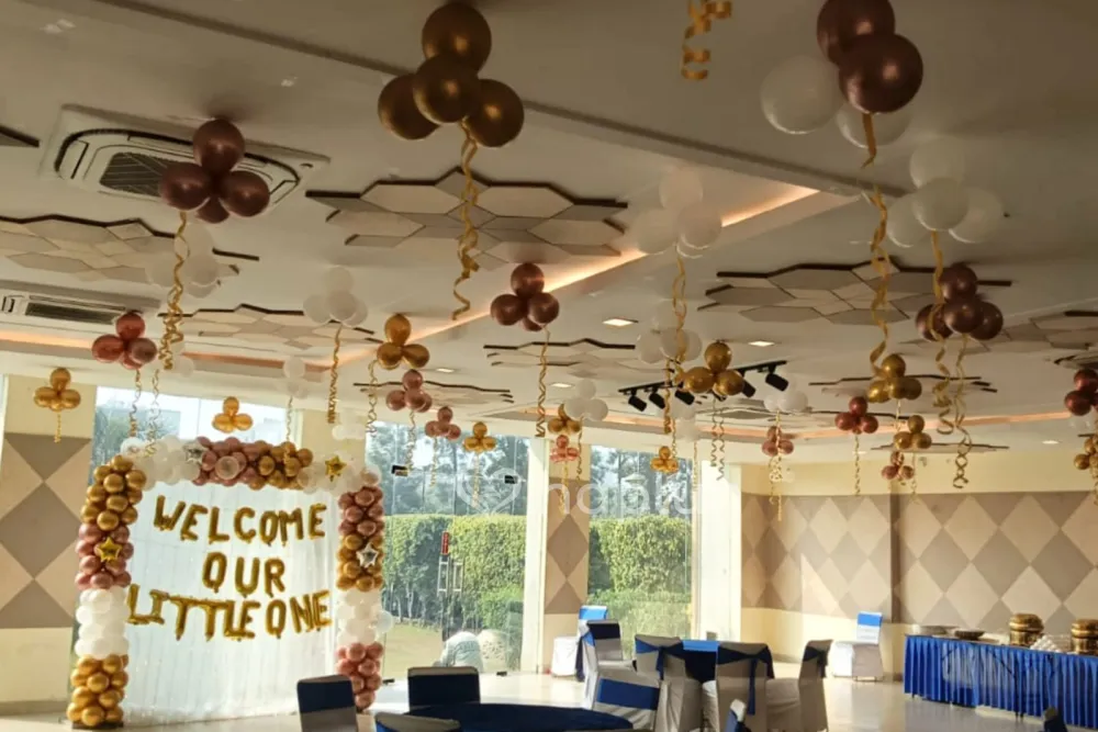 Baby Welcome Balloon Decor
