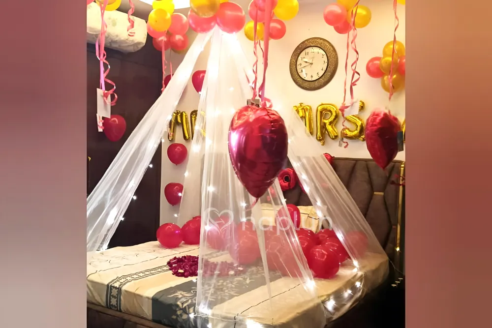 Mr & Mrs First Night Decor