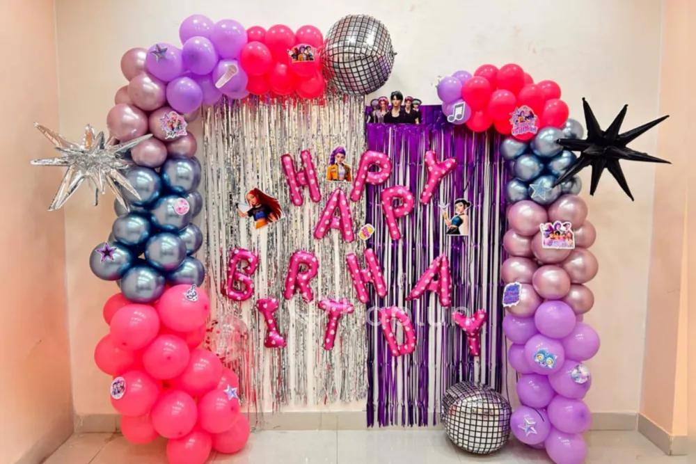 K-Pop Demon Hunter Party Decor