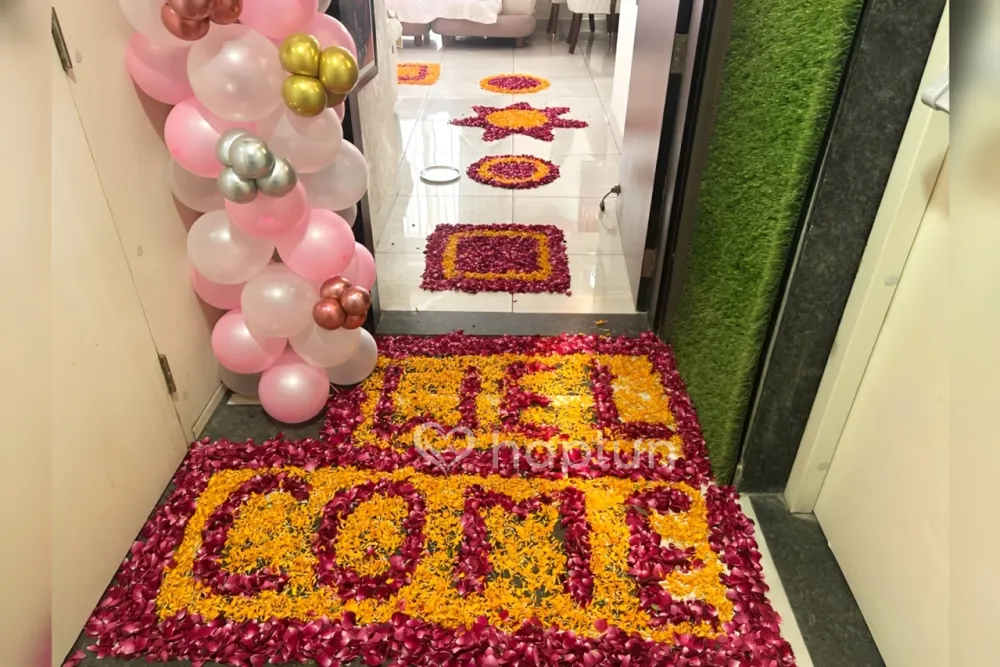 Little Girl Welcome Balloon Decor