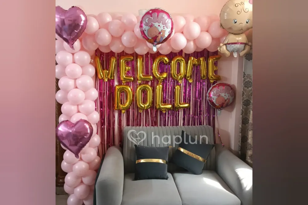 Little Miss Arrived Balloon Decoration