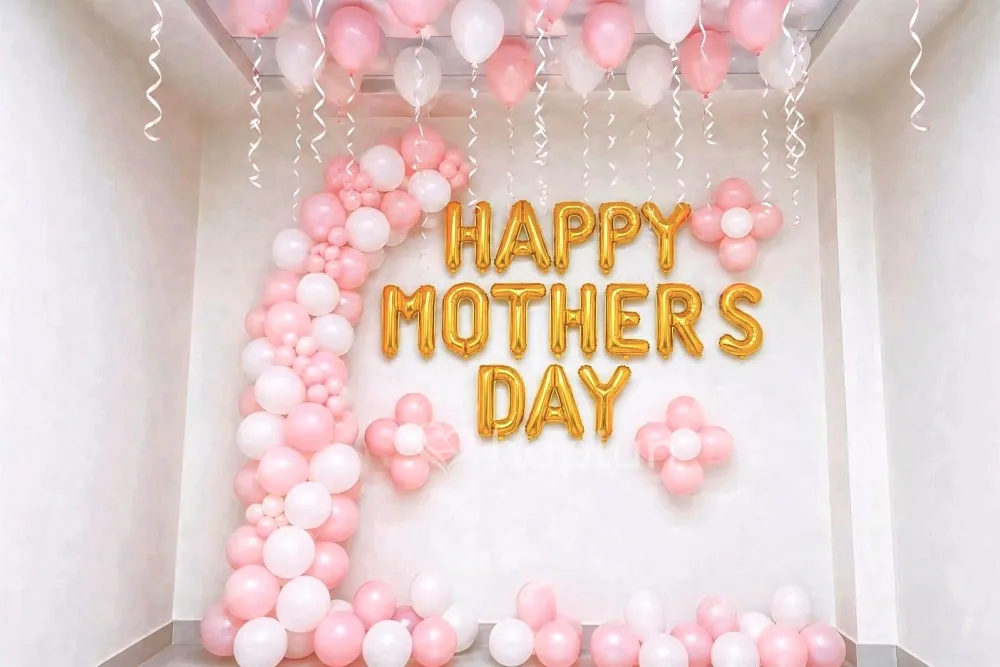 Happy Mothers Day Decor