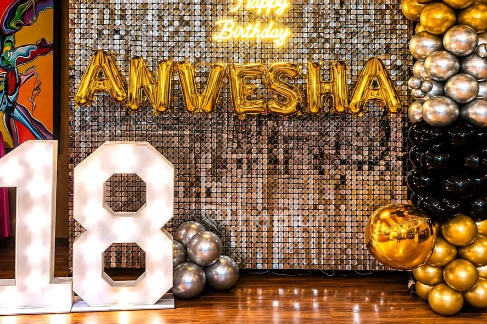 Luxury Silver Sequin Surprise Decor