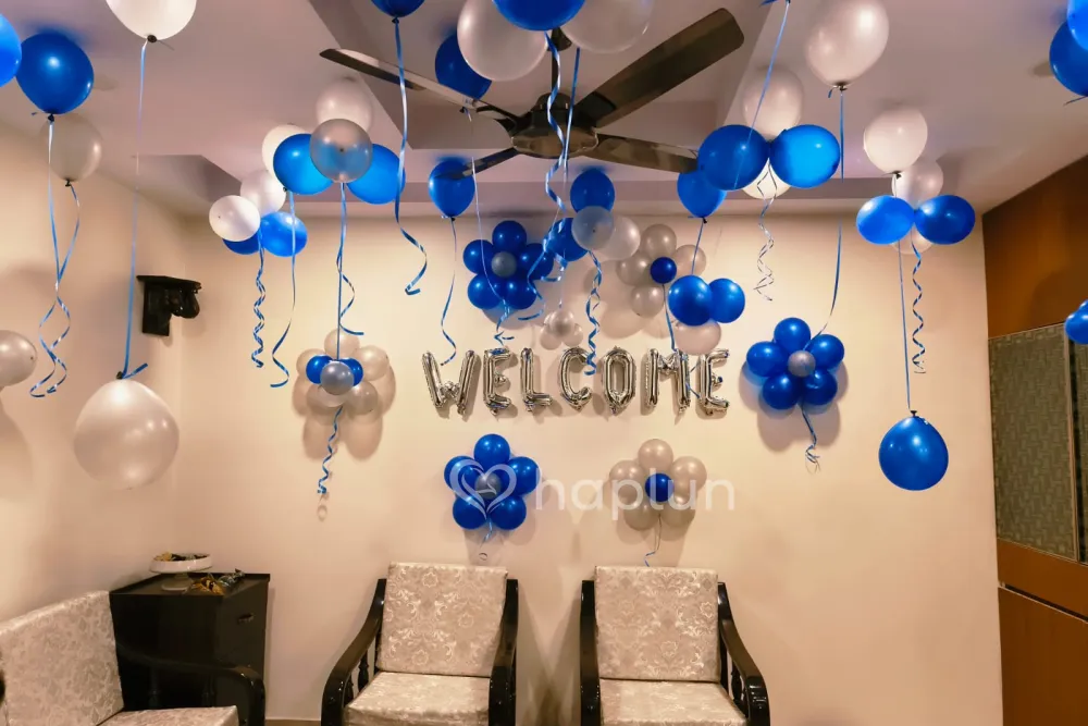 Simple Welcome Baby Decor