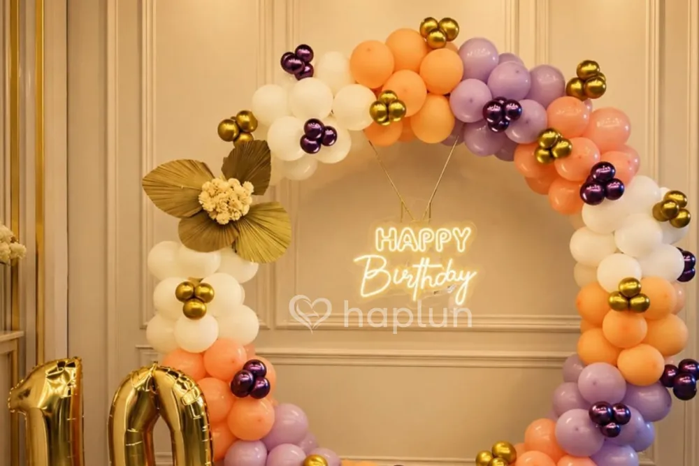Birthday Ring Decor