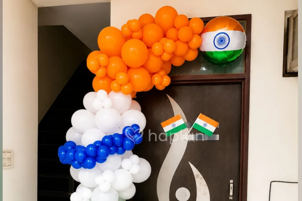 Independence Day Office Gate Decor