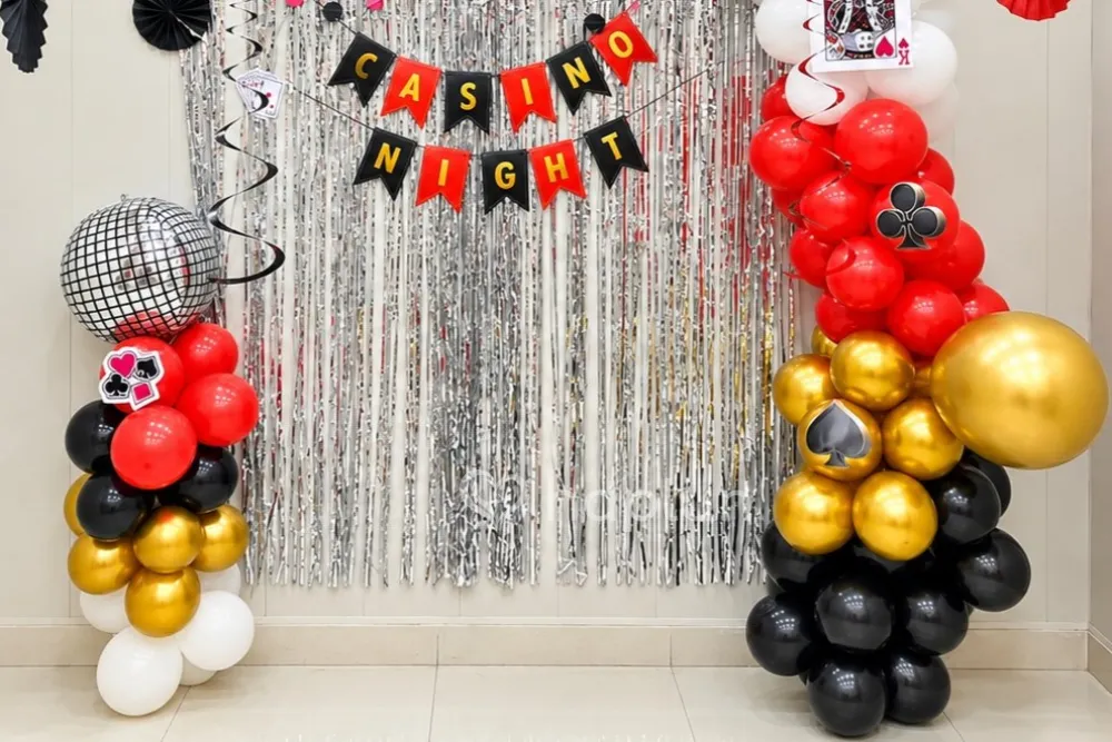 Card Theme Balloon Decoration