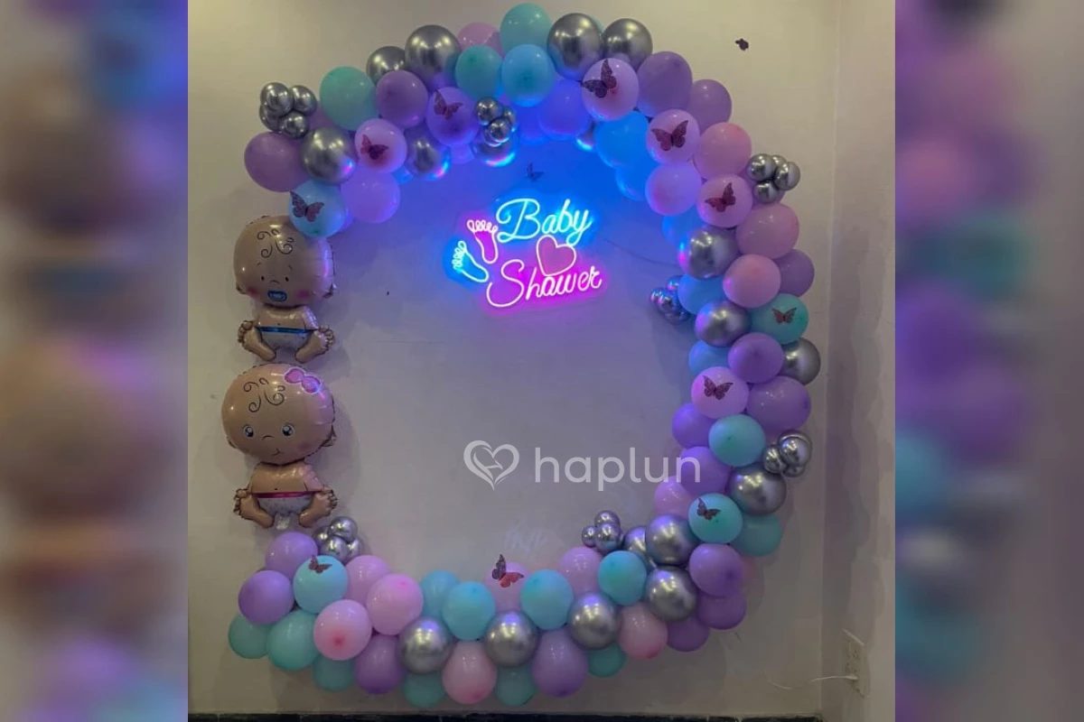Baby Shower wall decoration with balloons near me