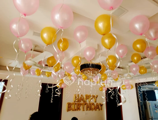 Balloon Decoration in room