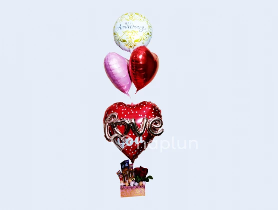 Balloon bouquet for  love surprise