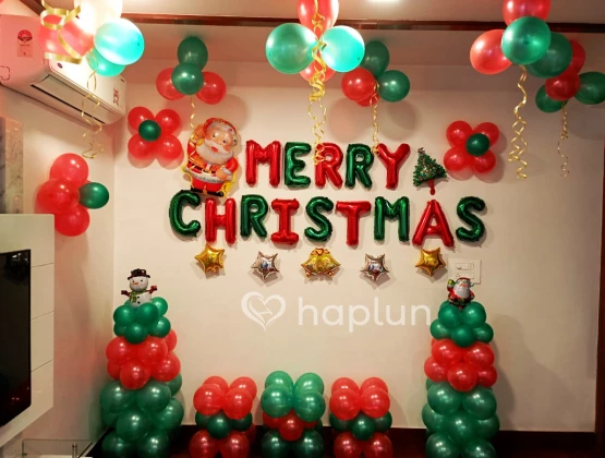 Christmas Theme Decoration with balloons
