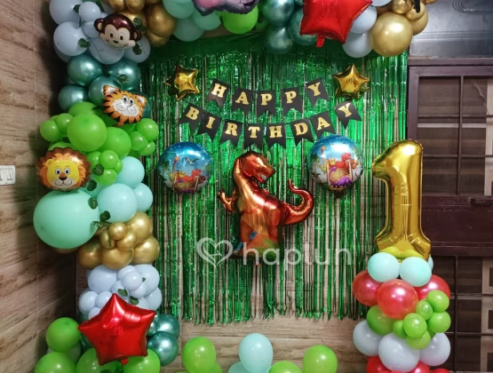 kids dinosaur theme balloon decoration
