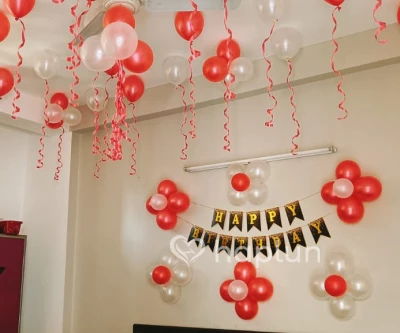 Simple Balloon Surprise Decoration